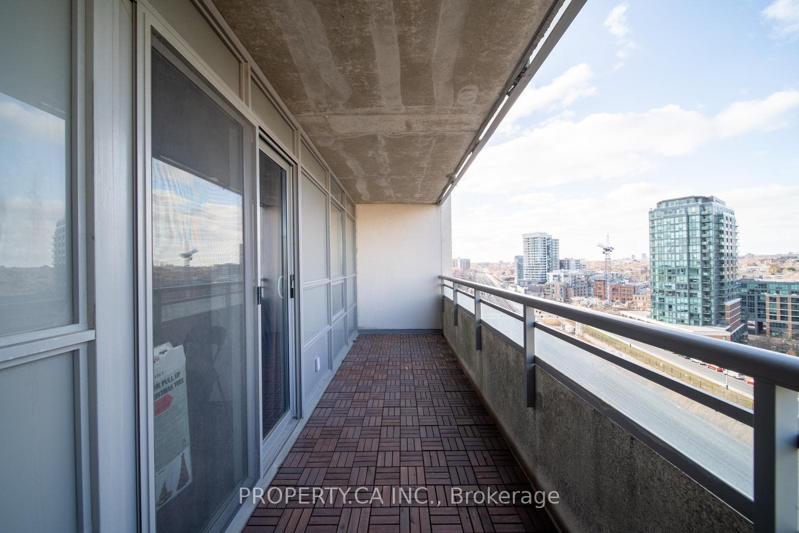 38 Joe Shuster Way Unit 1320 photo 6