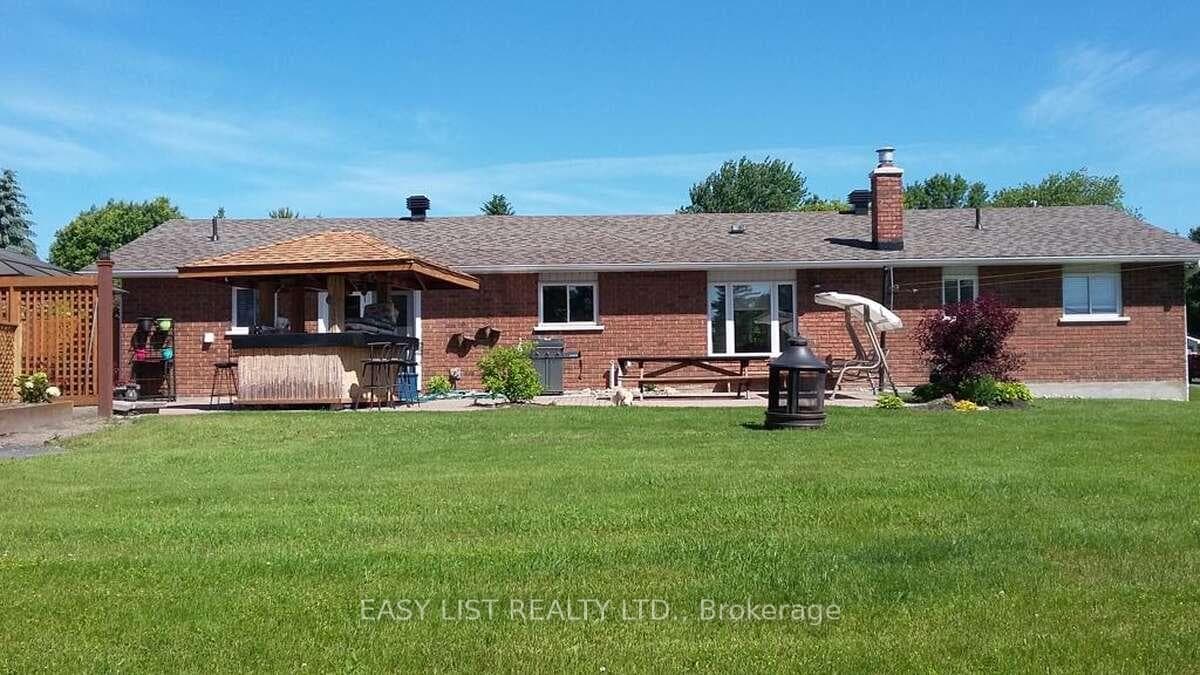 612 Virginia Street photo 5