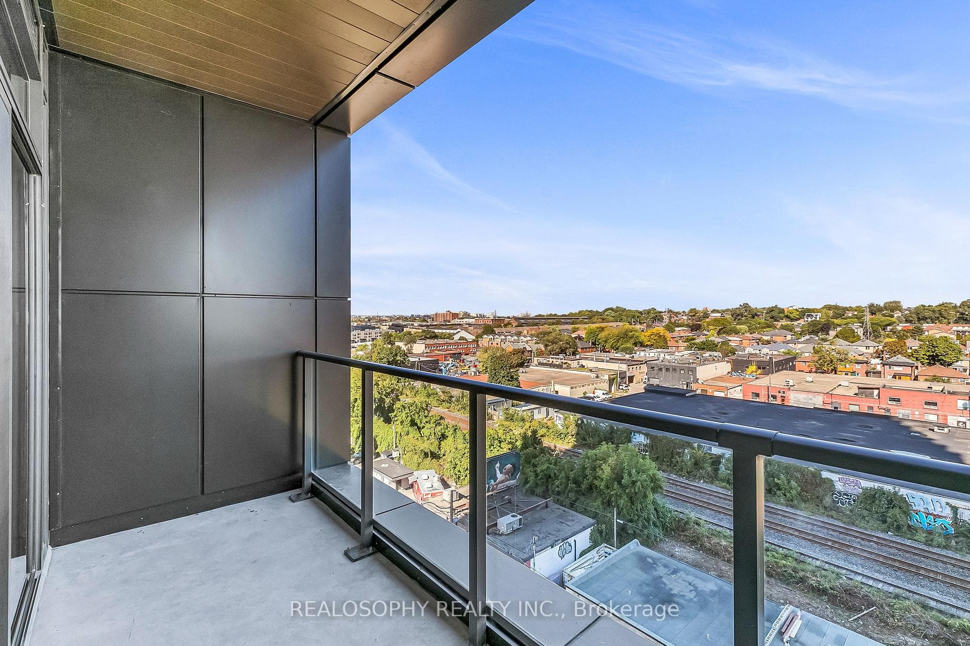 1285 Dupont Street Unit 706 photo 17