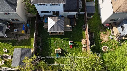 20 Nina Court photo 35