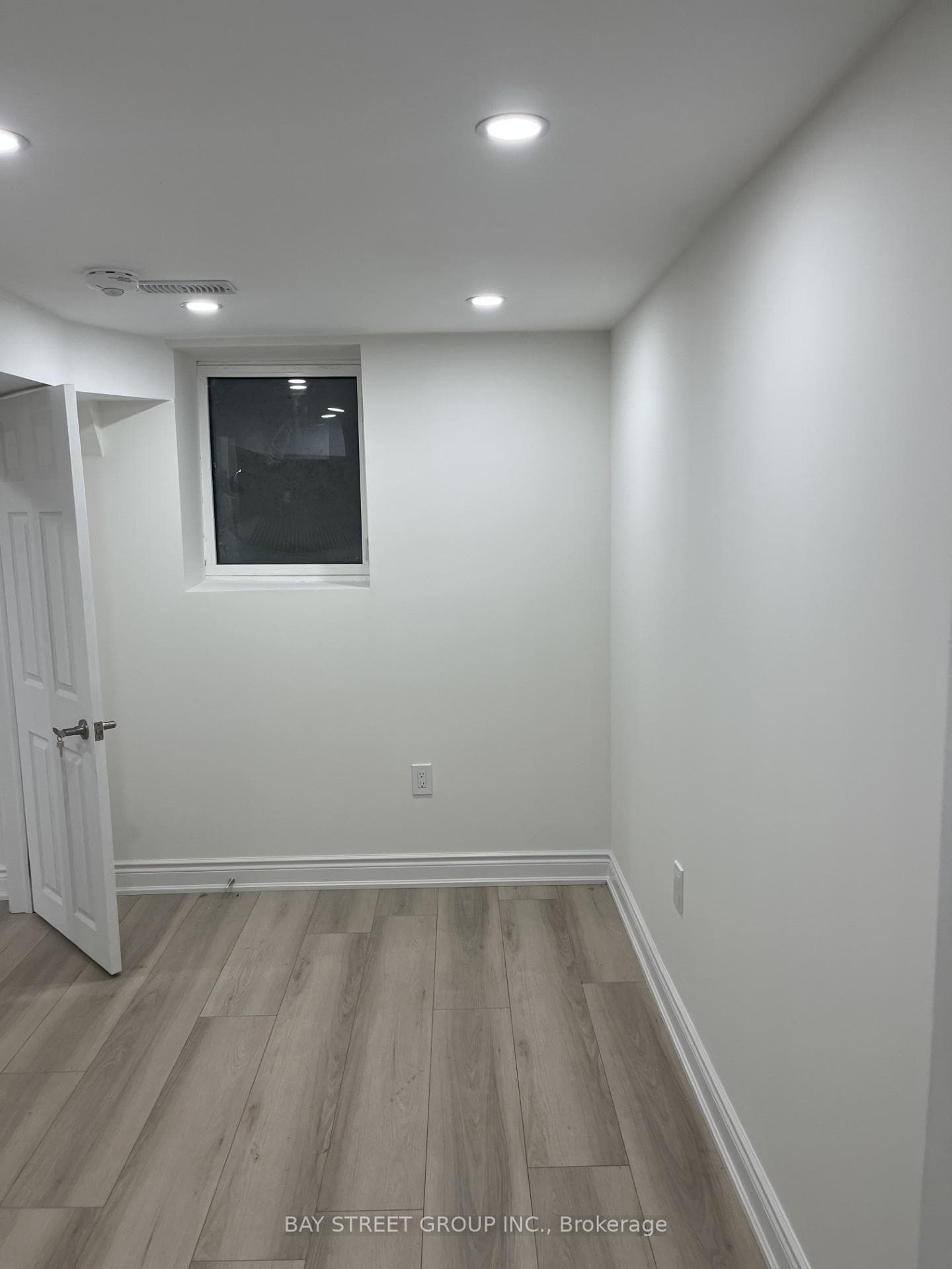 114 Mill (lower) Street photo 5