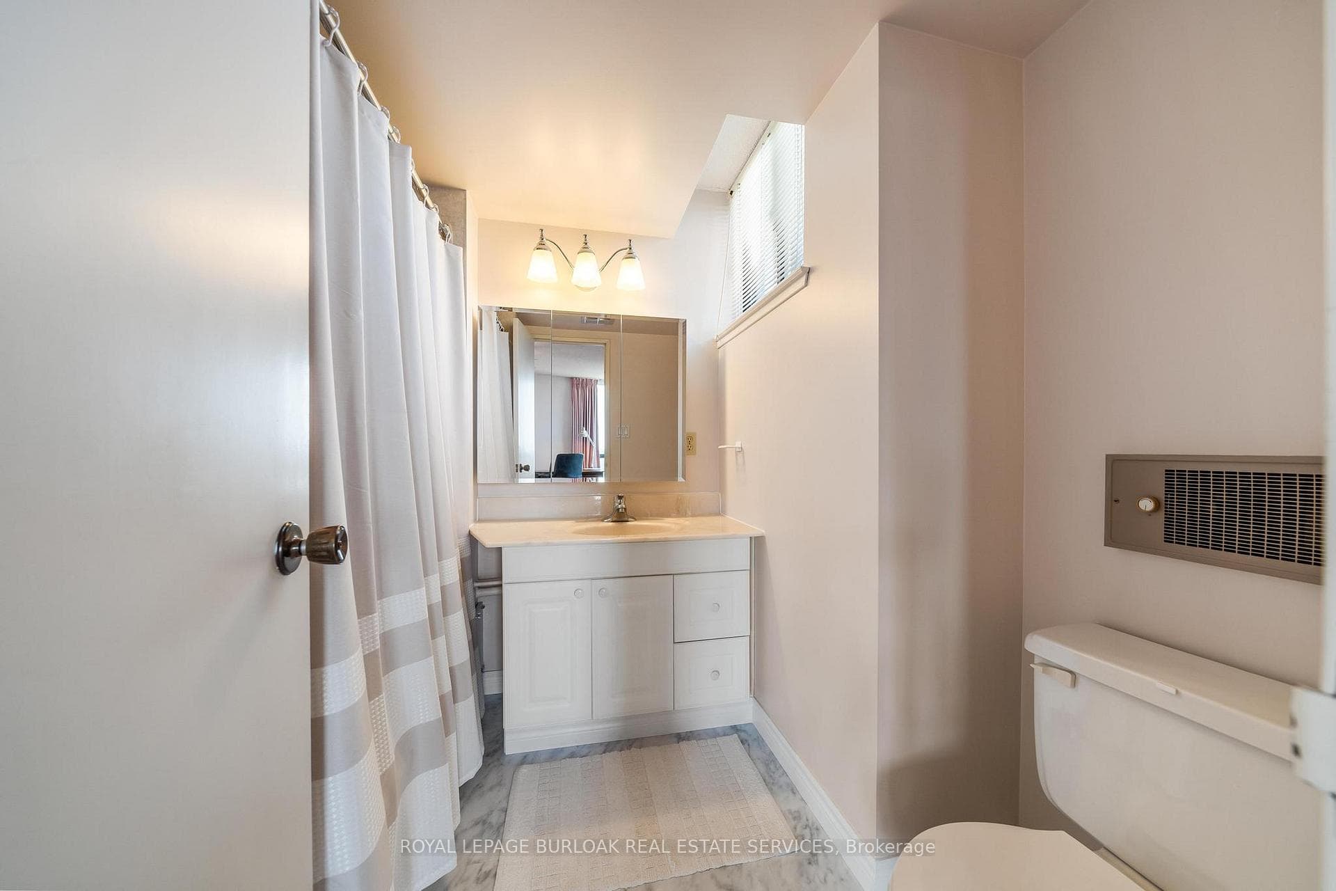 200 Robert Speck Parkway Unit 1602 photo 27
