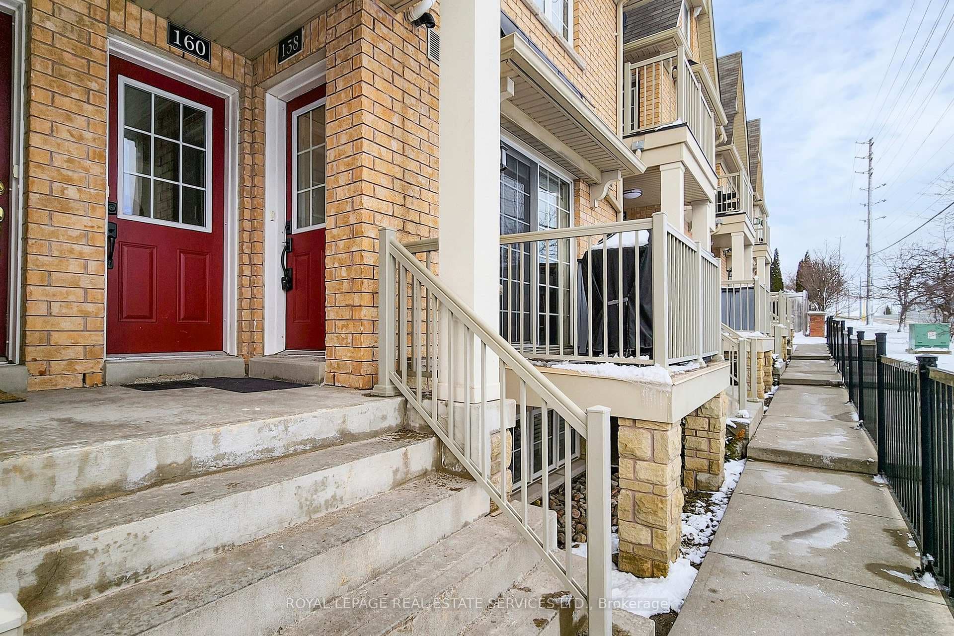 158 Kingston Road photo 25
