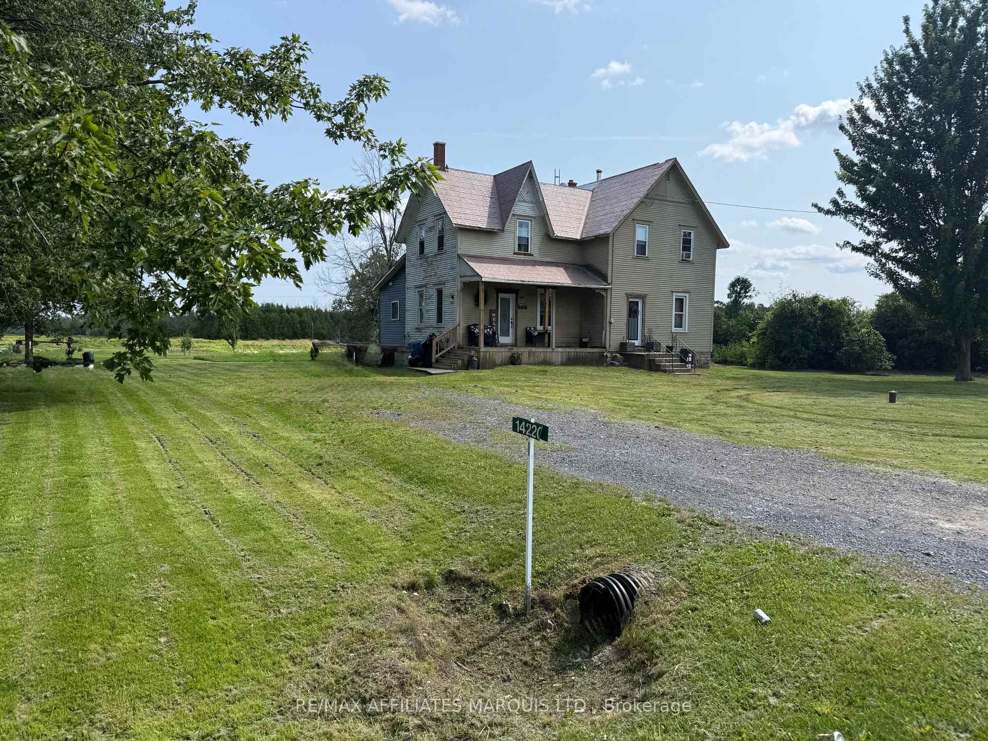 14220 Dafoe Road photo 2