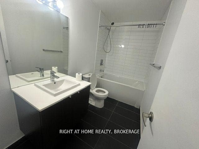 32 Camden Street Unit 507 photo 4