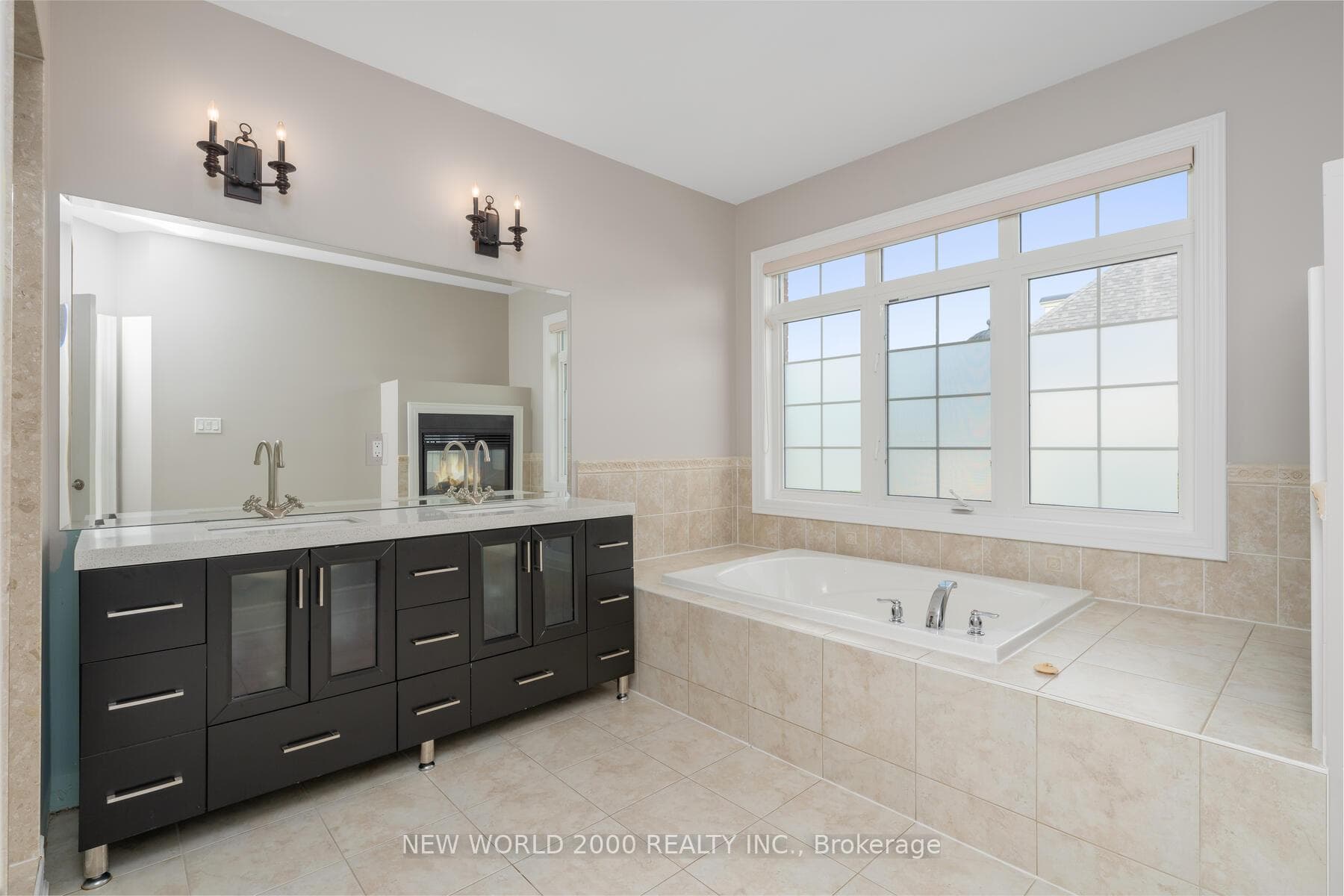 10 Orleans Circle photo 16