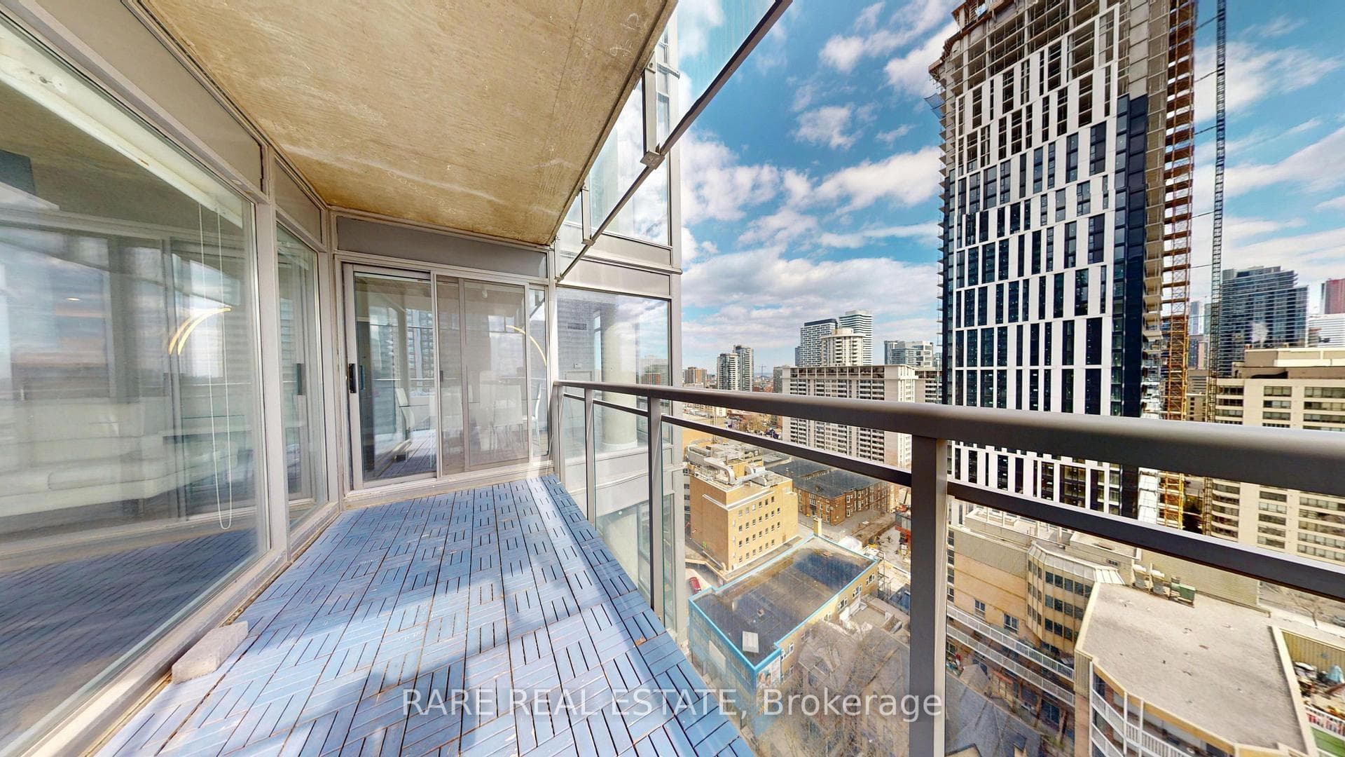 22 Wellesley Street Unit 1803 photo 16