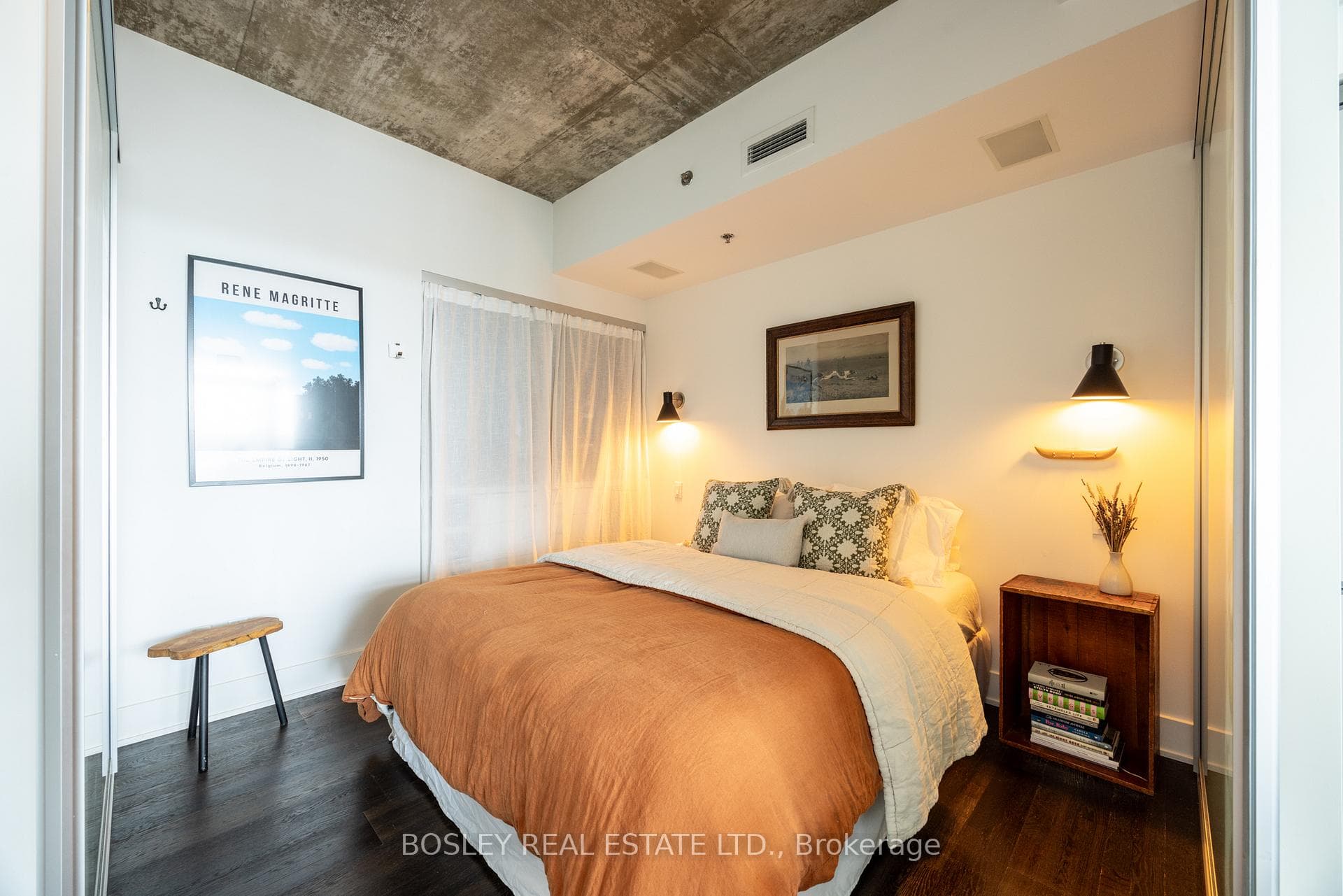 630 Queen Street Unit 406 photo 17
