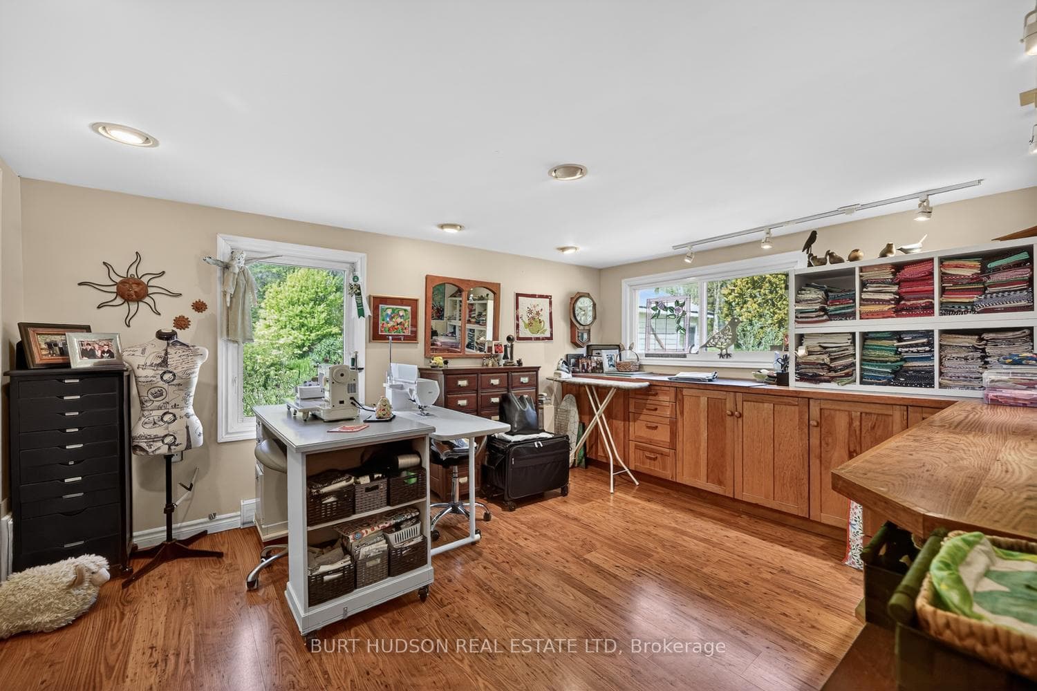 25 Pond Road photo 21