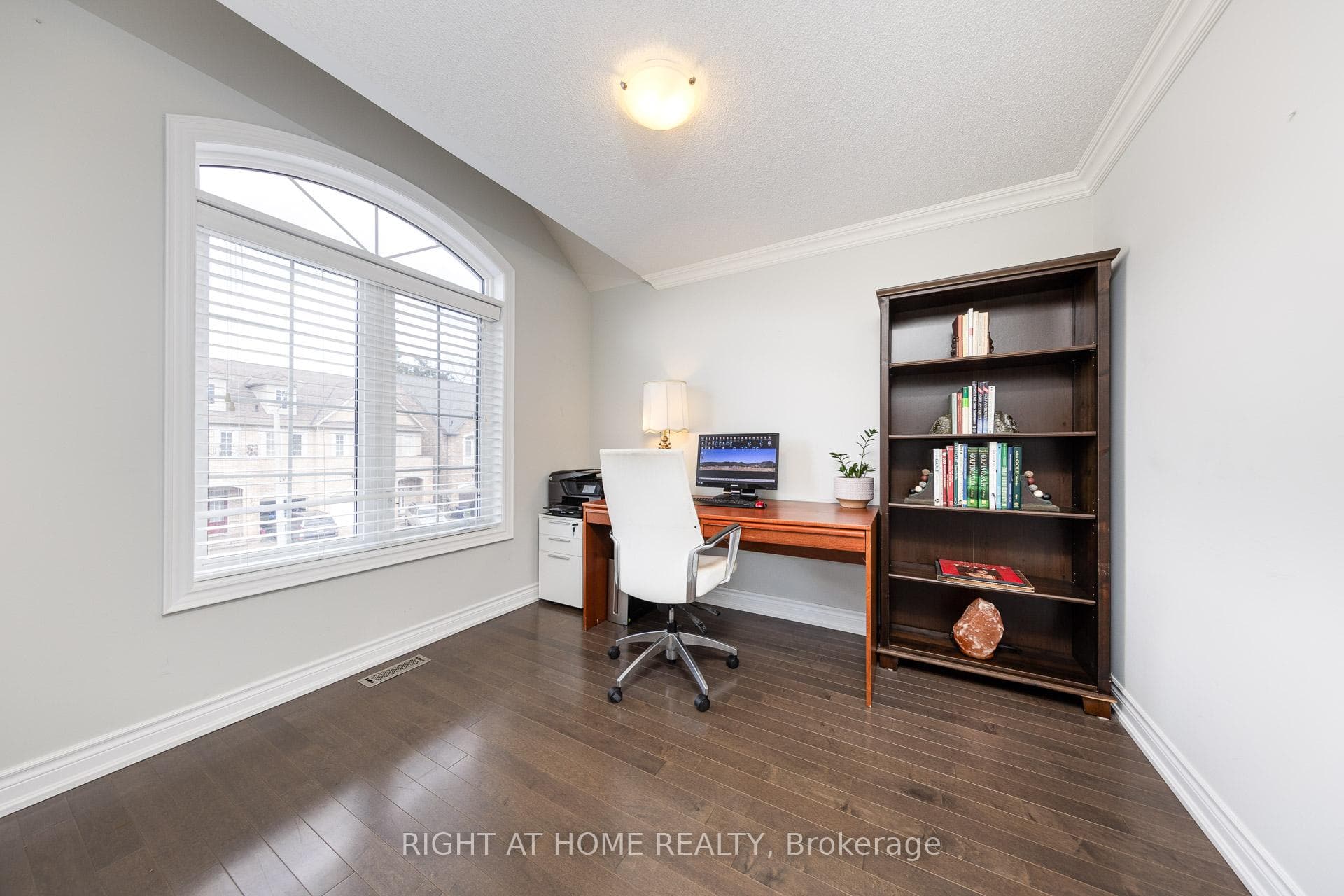 31 Goldthread Terrace photo 24