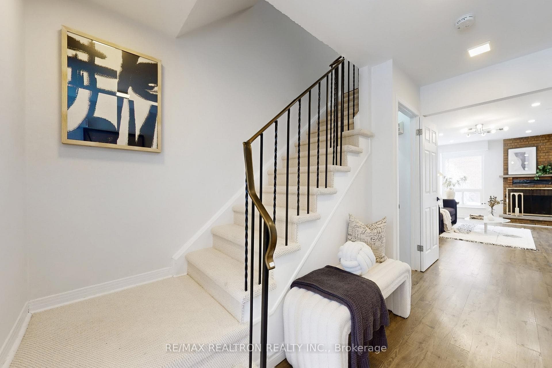 71 Ecclesfield Drive photo 19