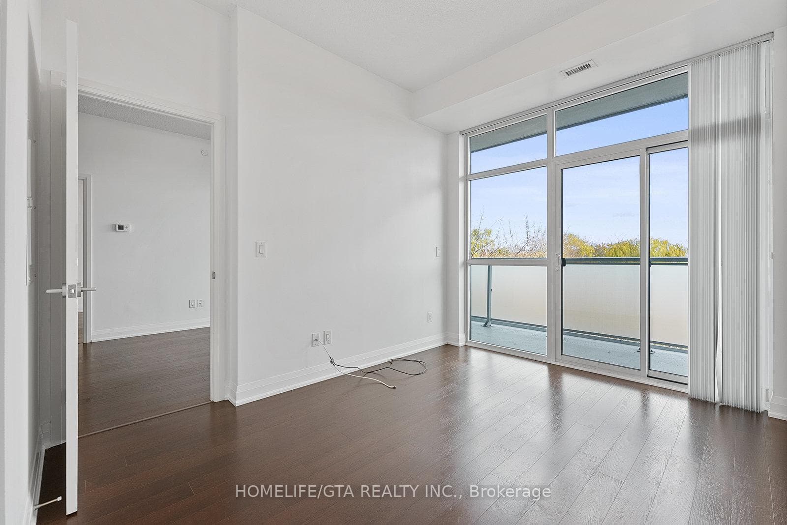 8763 Bayview Avenue Unit 335 photo 23