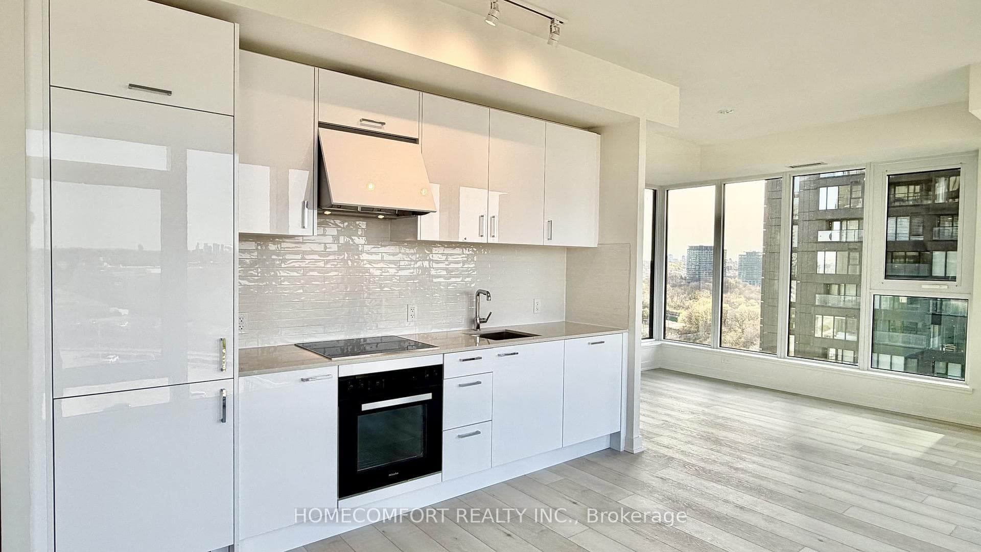 5 Quarrington Lane Unit 1103 photo 8