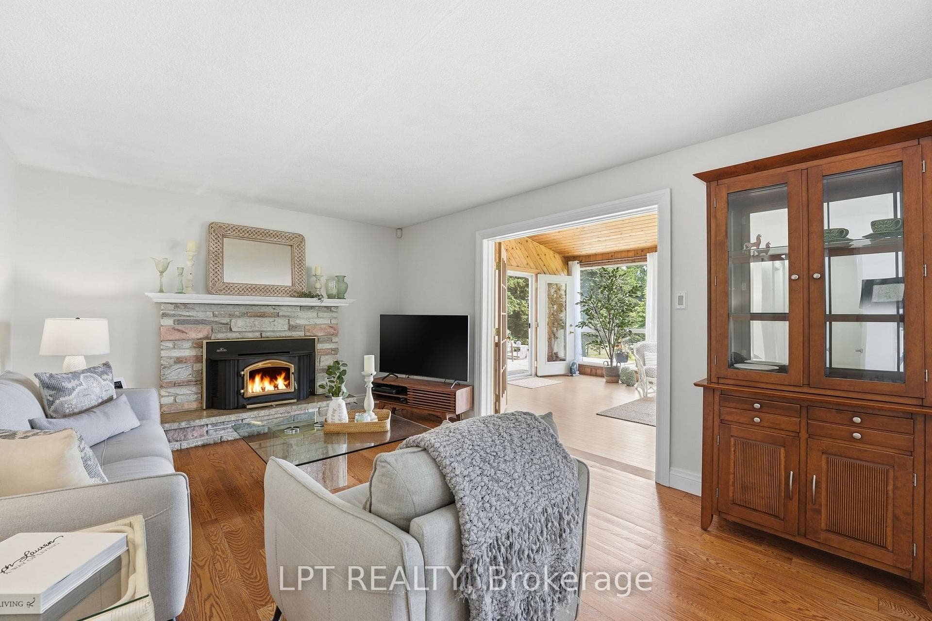 19700 Marsh Hill Road photo 10