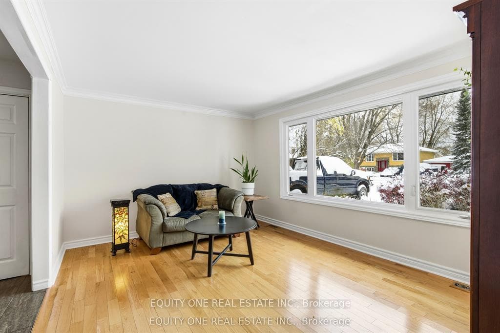 17 Savage Drive photo 8