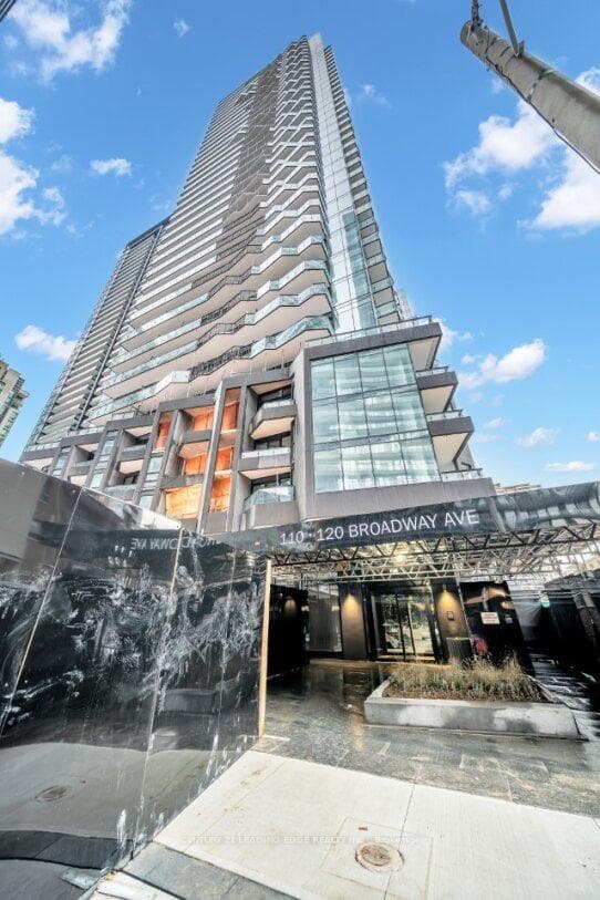 120 Broadway Avenue photo 1