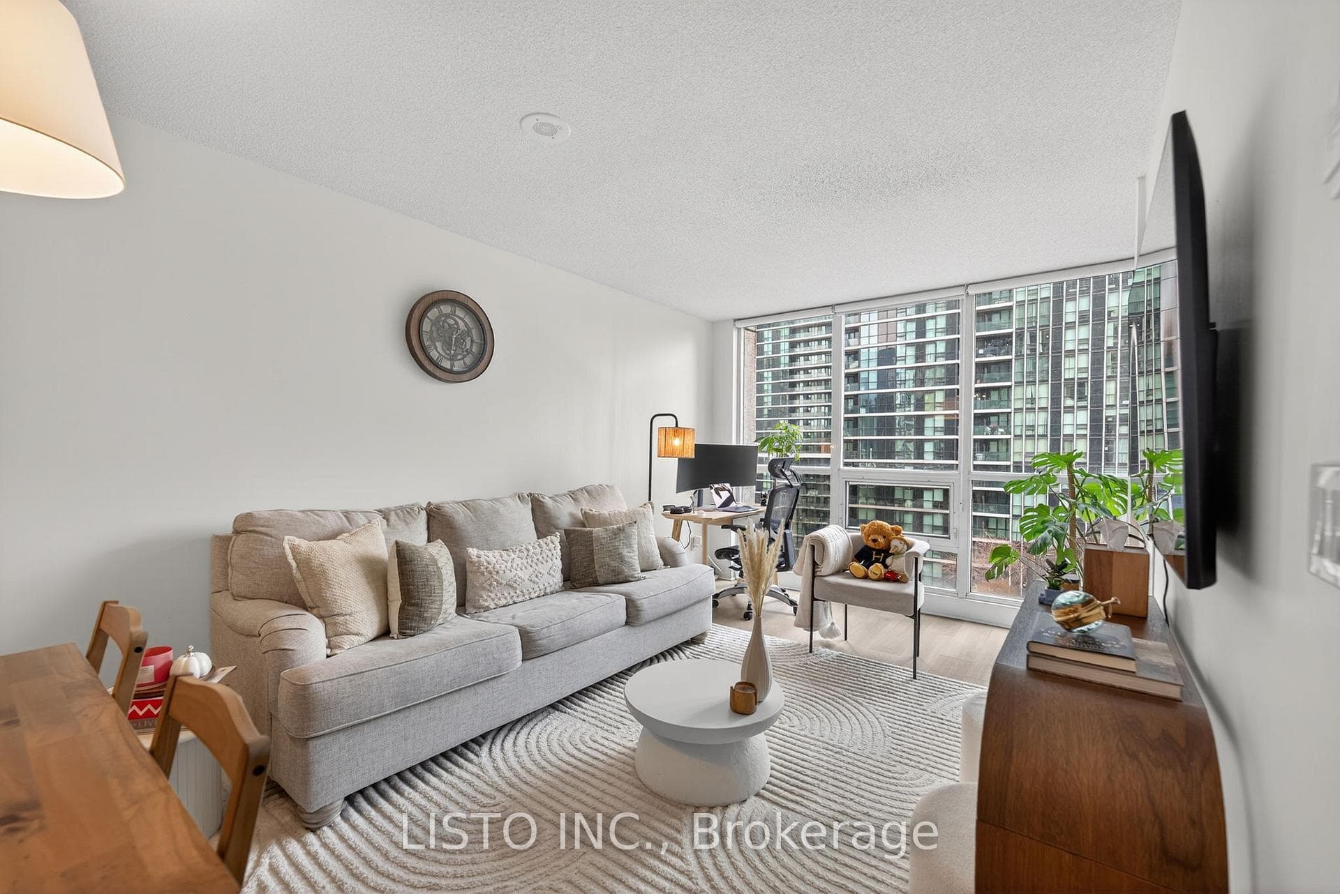 16 Yonge Street Unit 1013 photo 10