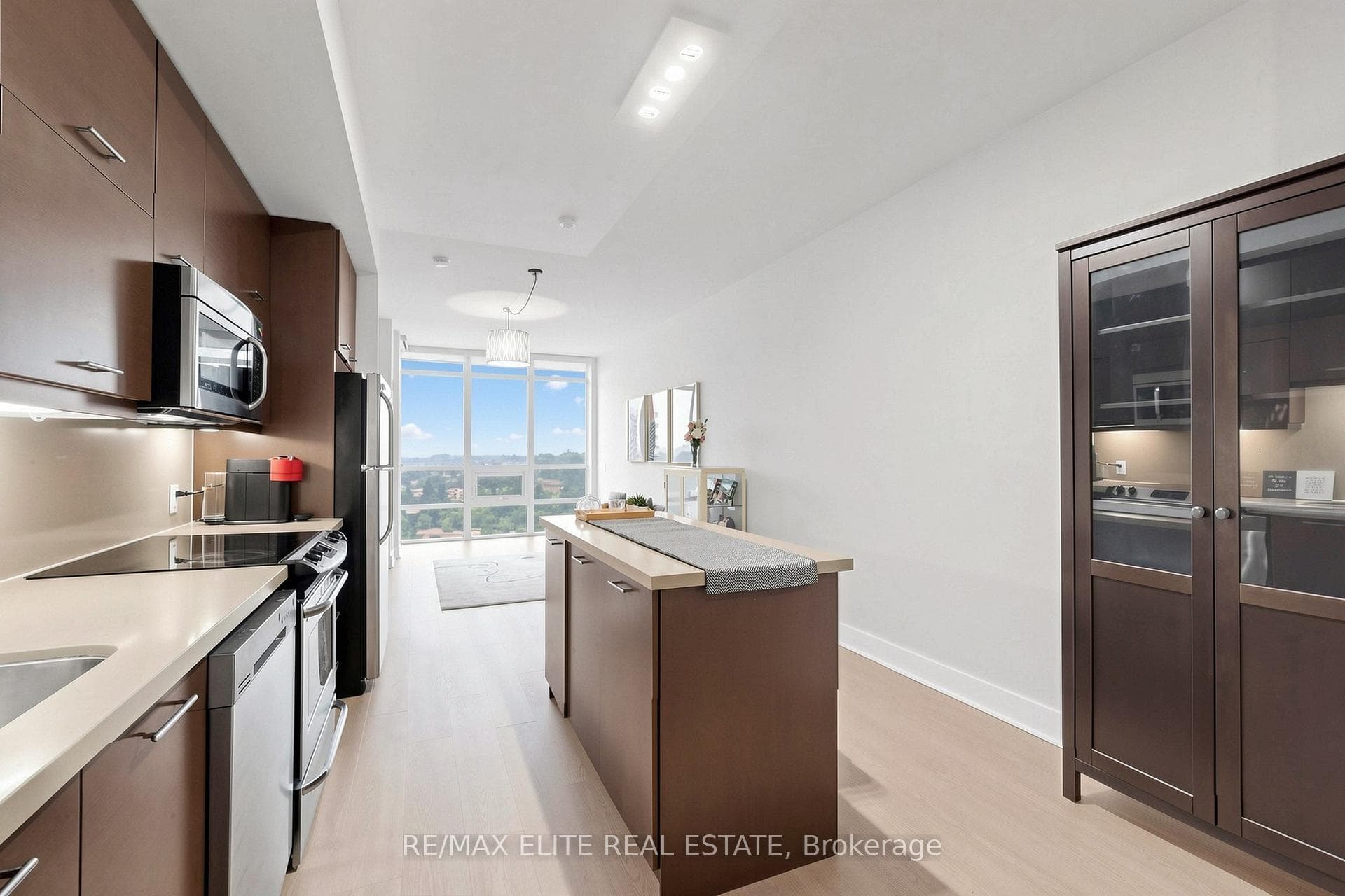 26 Norton Avenue Unit 1309 photo 5