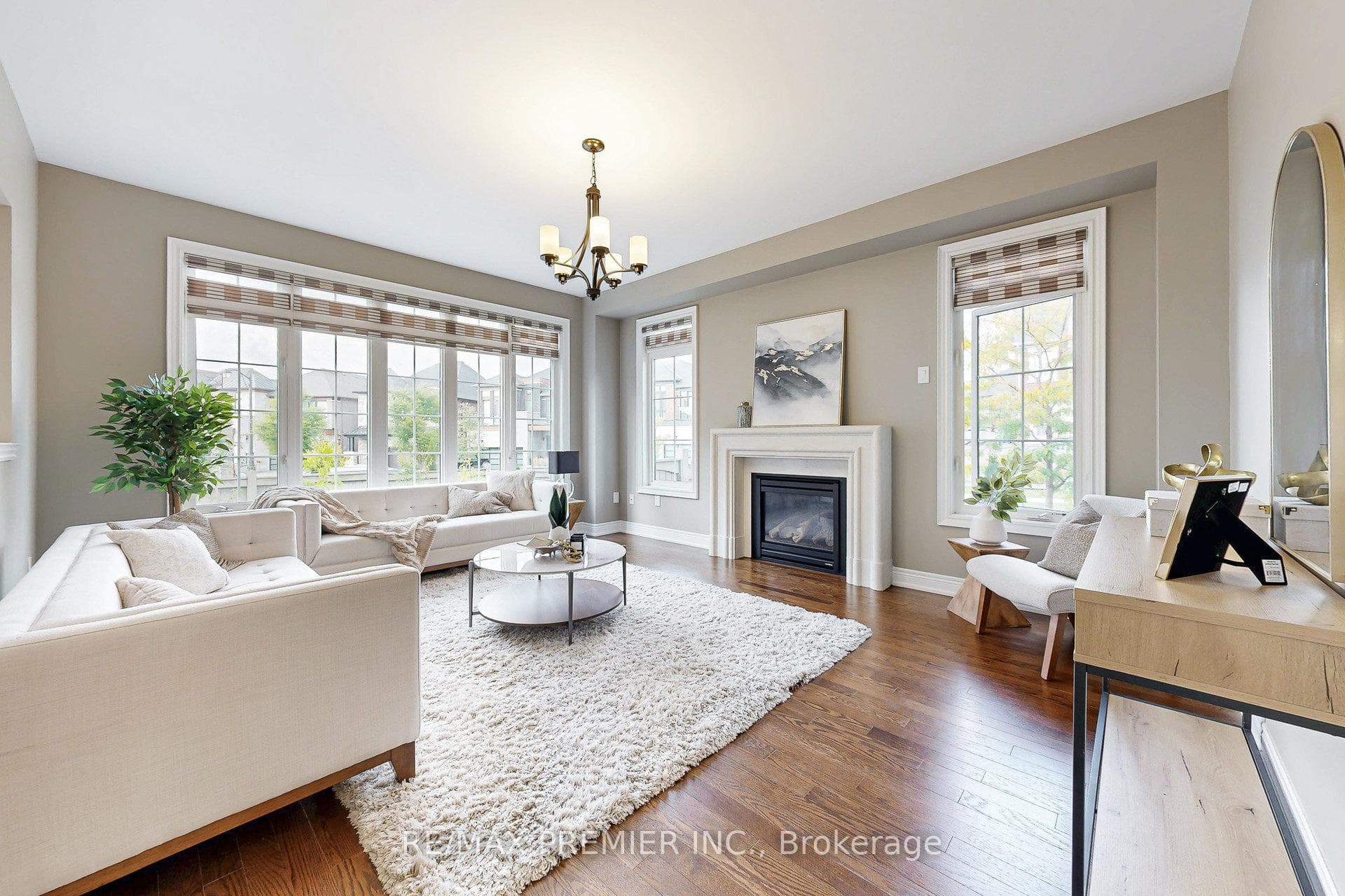 28 Rivoli Drive photo 11