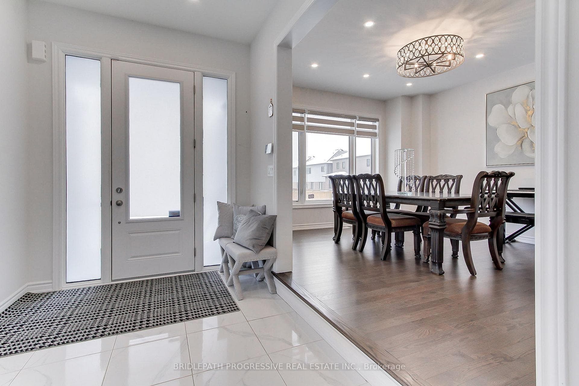 145 Terry Fox Drive photo 4