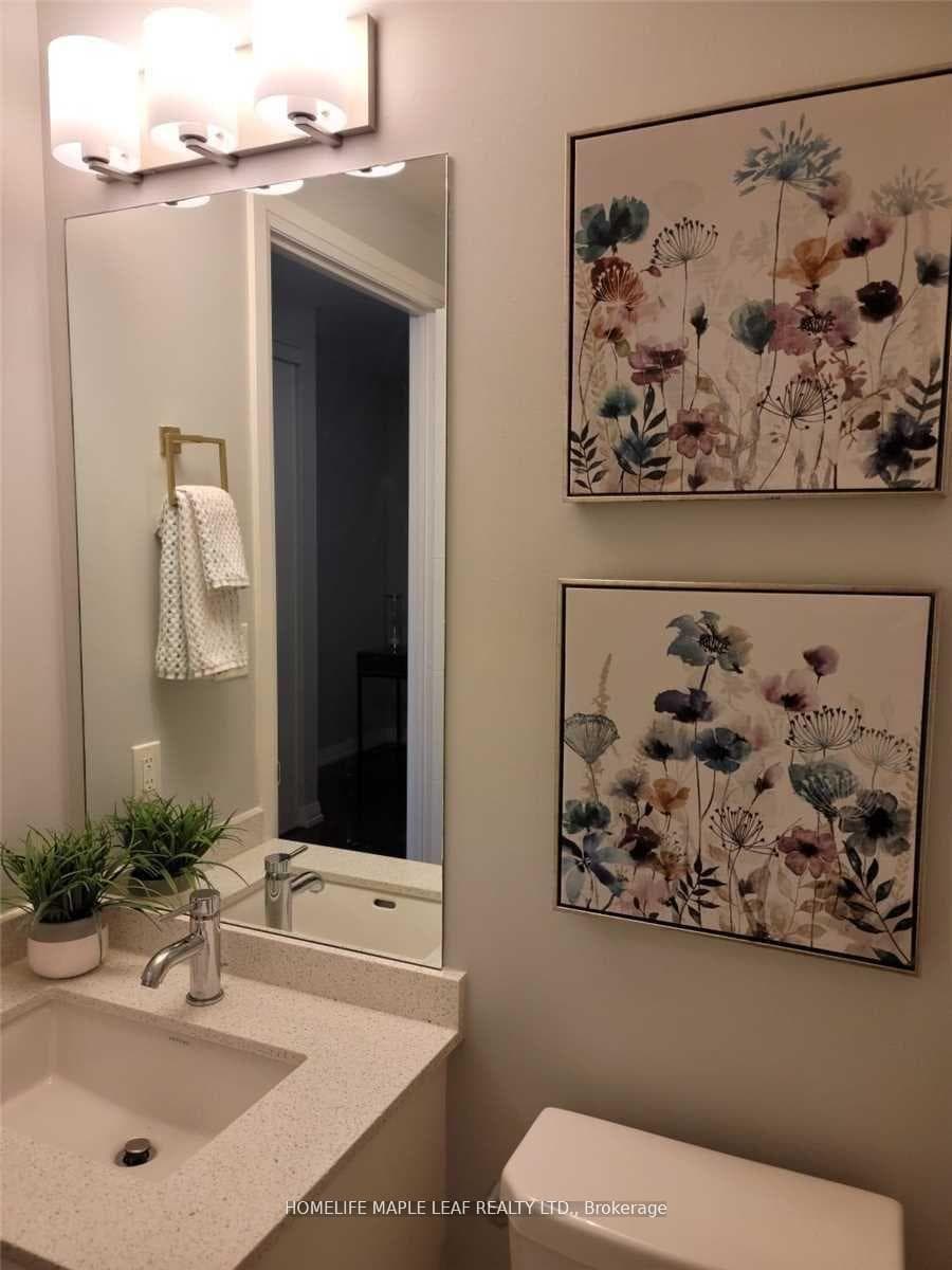 460 Adelaide Street Unit 920 photo 7