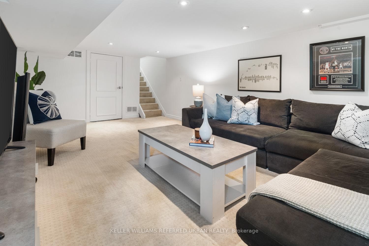 231 Lee Avenue photo 29