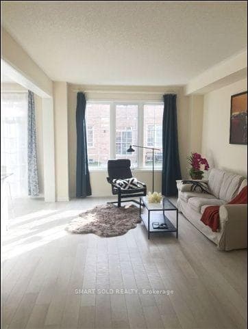 25 Avonmore Trail photo 6