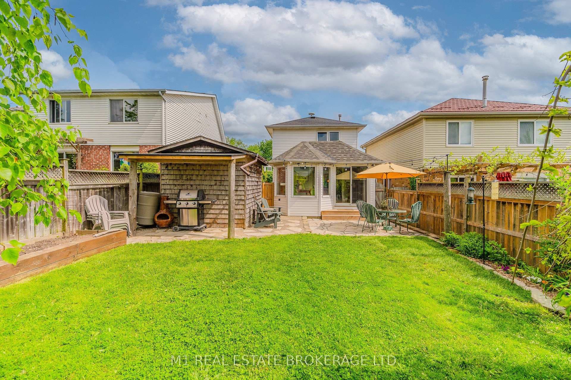 23 Rodgers Road photo 36