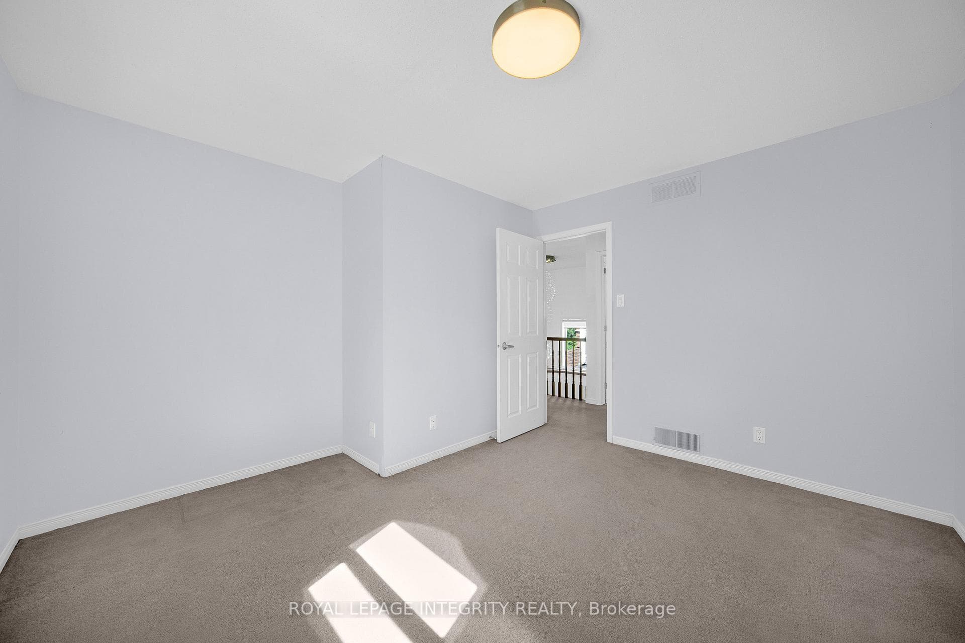 69 Goldridge Drive photo 39