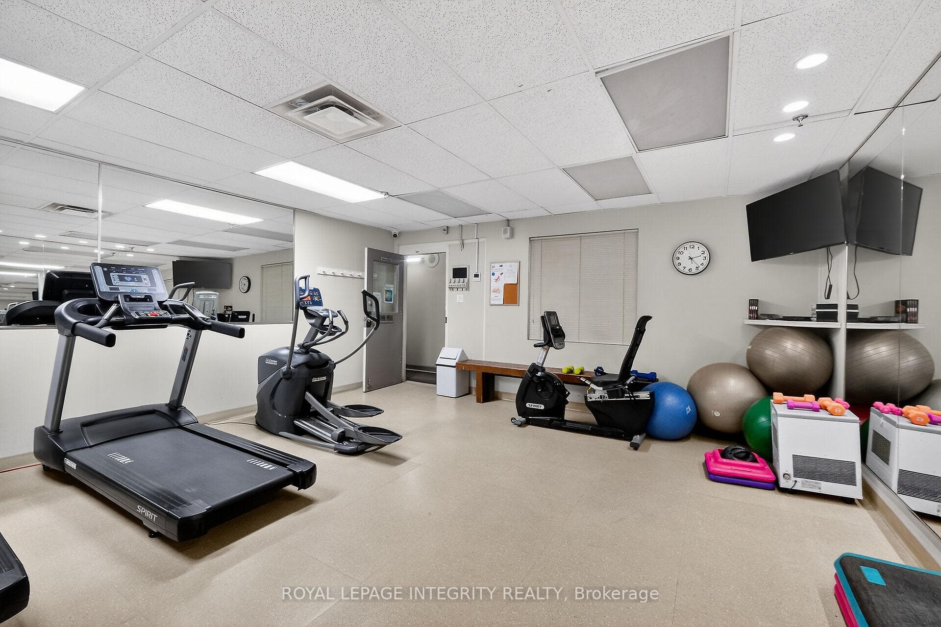1785 Frobisher Lane Unit 2701 photo 43