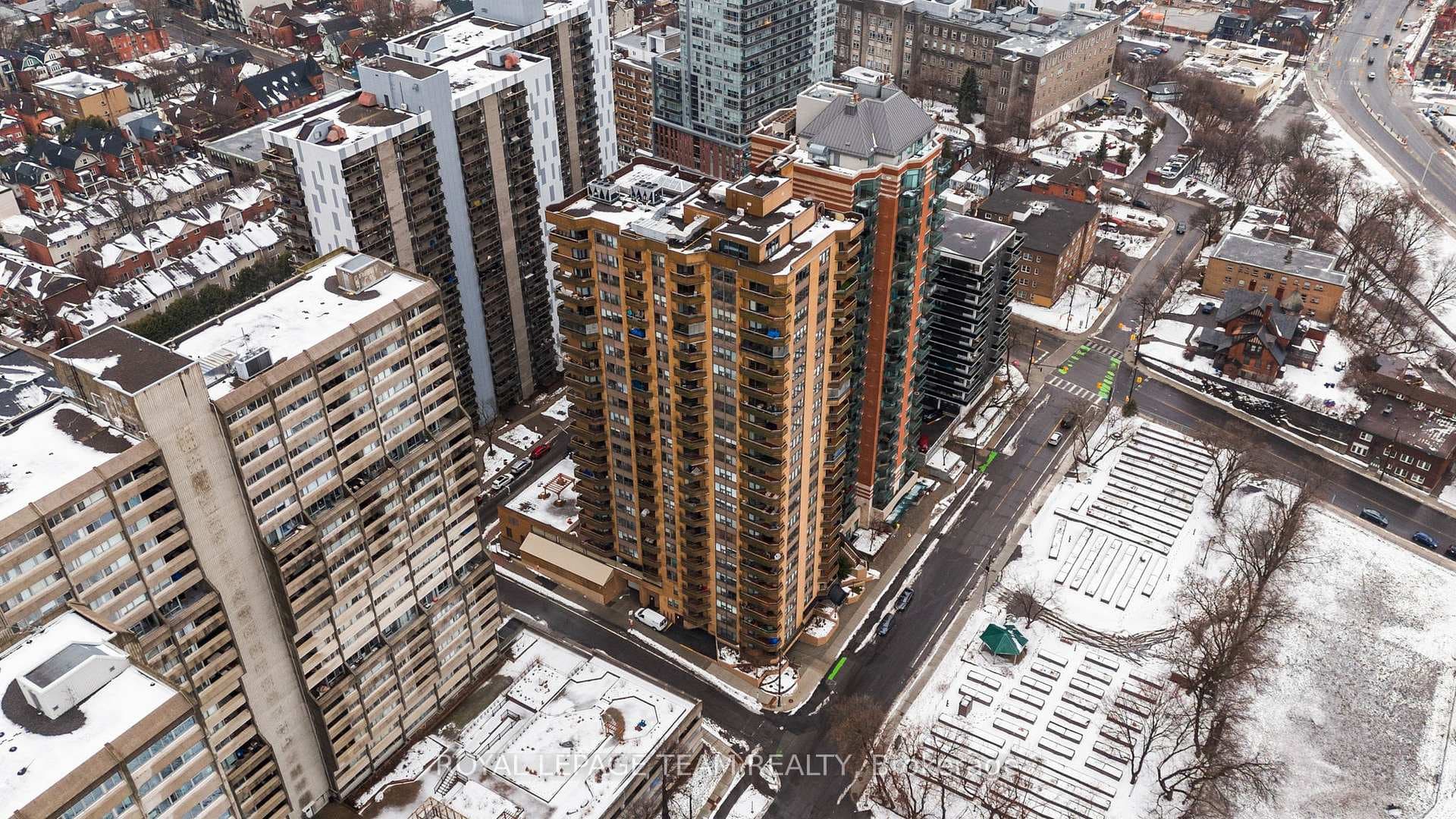 556 Laurier Avenue Unit 1207 photo 4