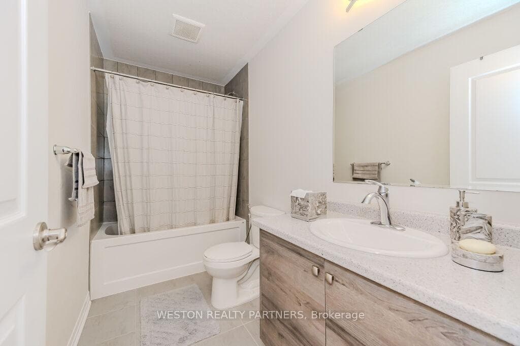 25 Isherwood Avenue Unit 33 photo 18