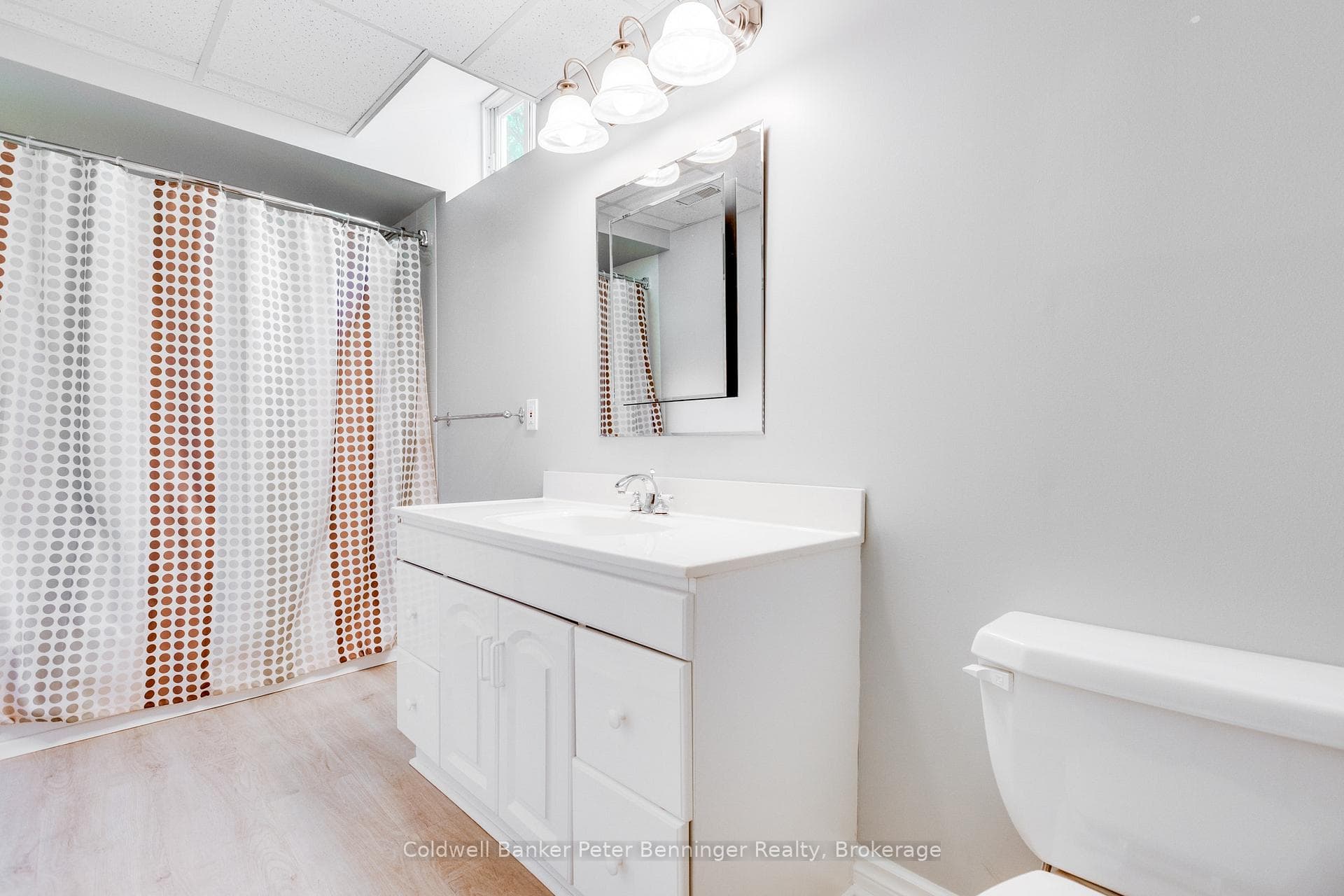 152 Treegrove Circle photo 39