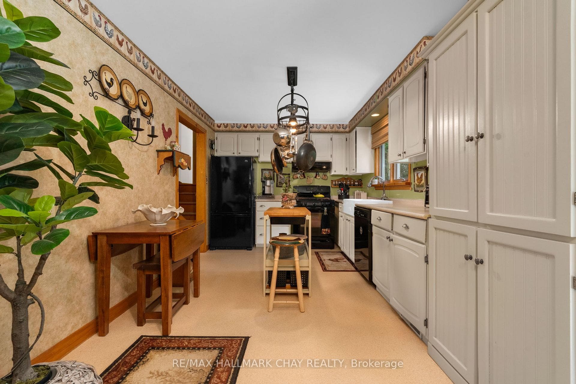 82 Fourth Street photo 10