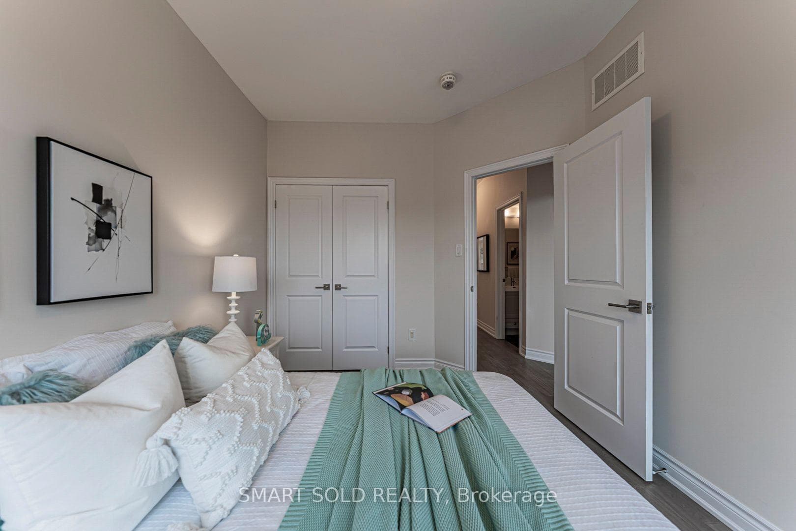 585 Marc Santi Boulevard photo 39