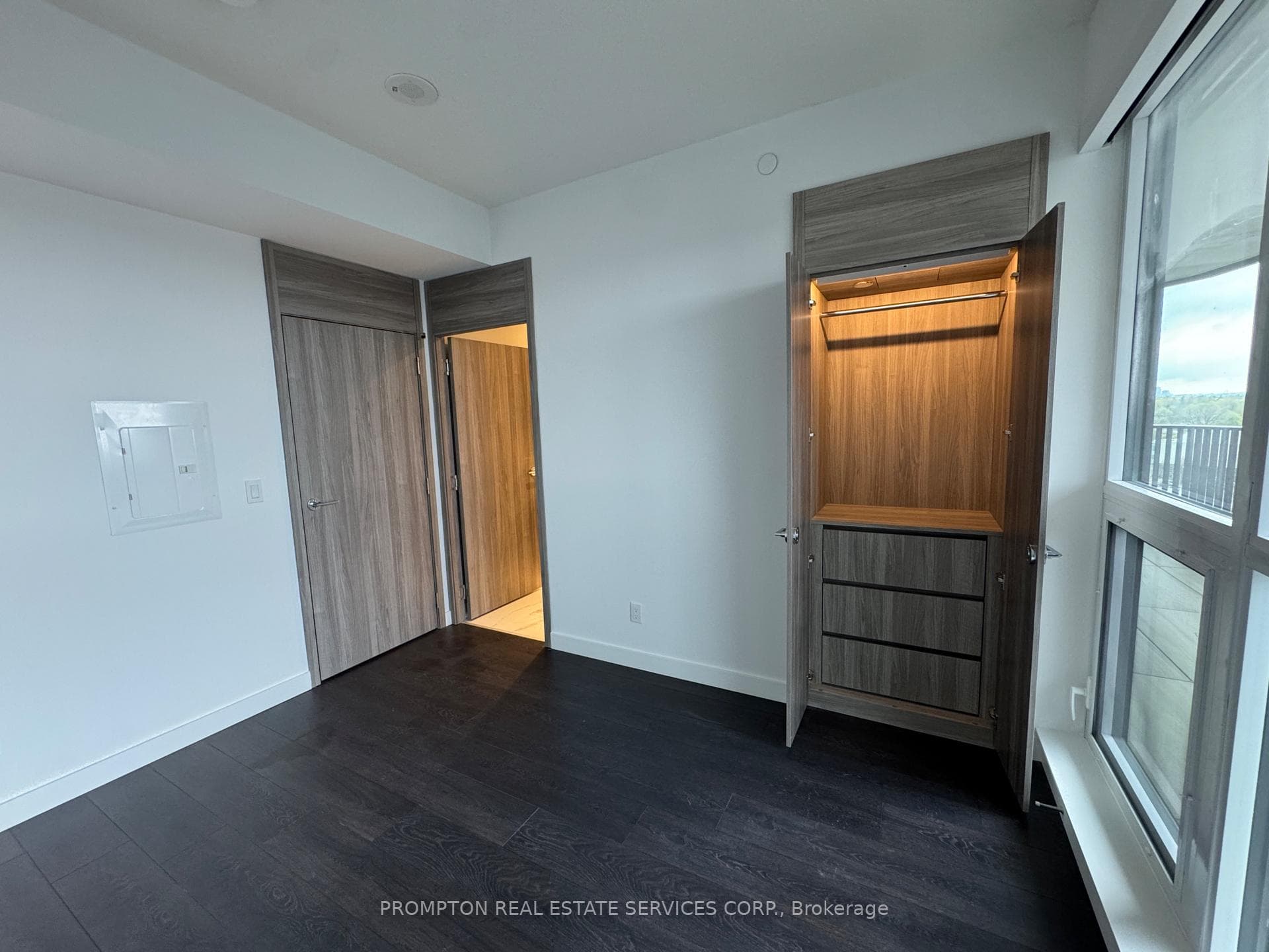 18 Esther Shiner Boulevard Unit 1005 photo 15