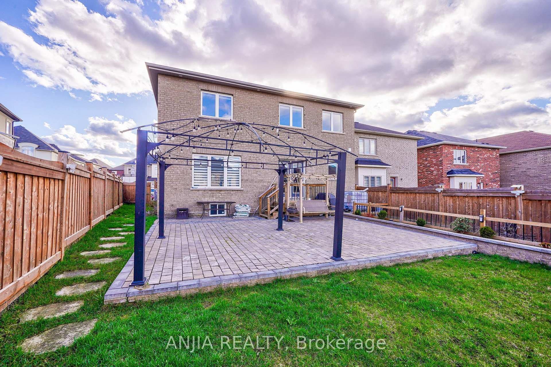 5 John Moore Road photo 24