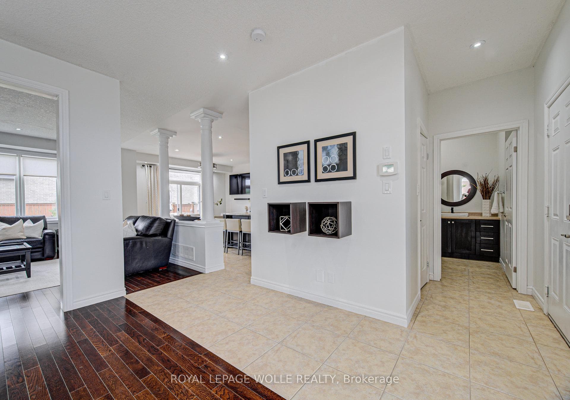 37 Davinci Boulevard photo 18