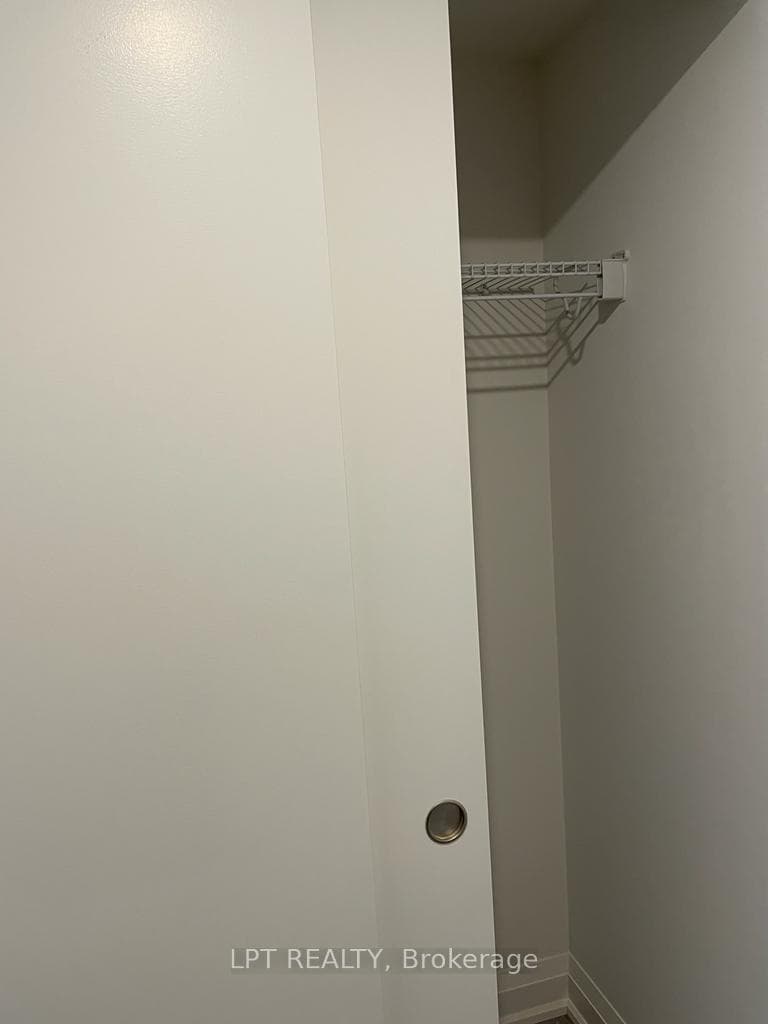 58 Lakeside Terrace Unit 218 photo 8