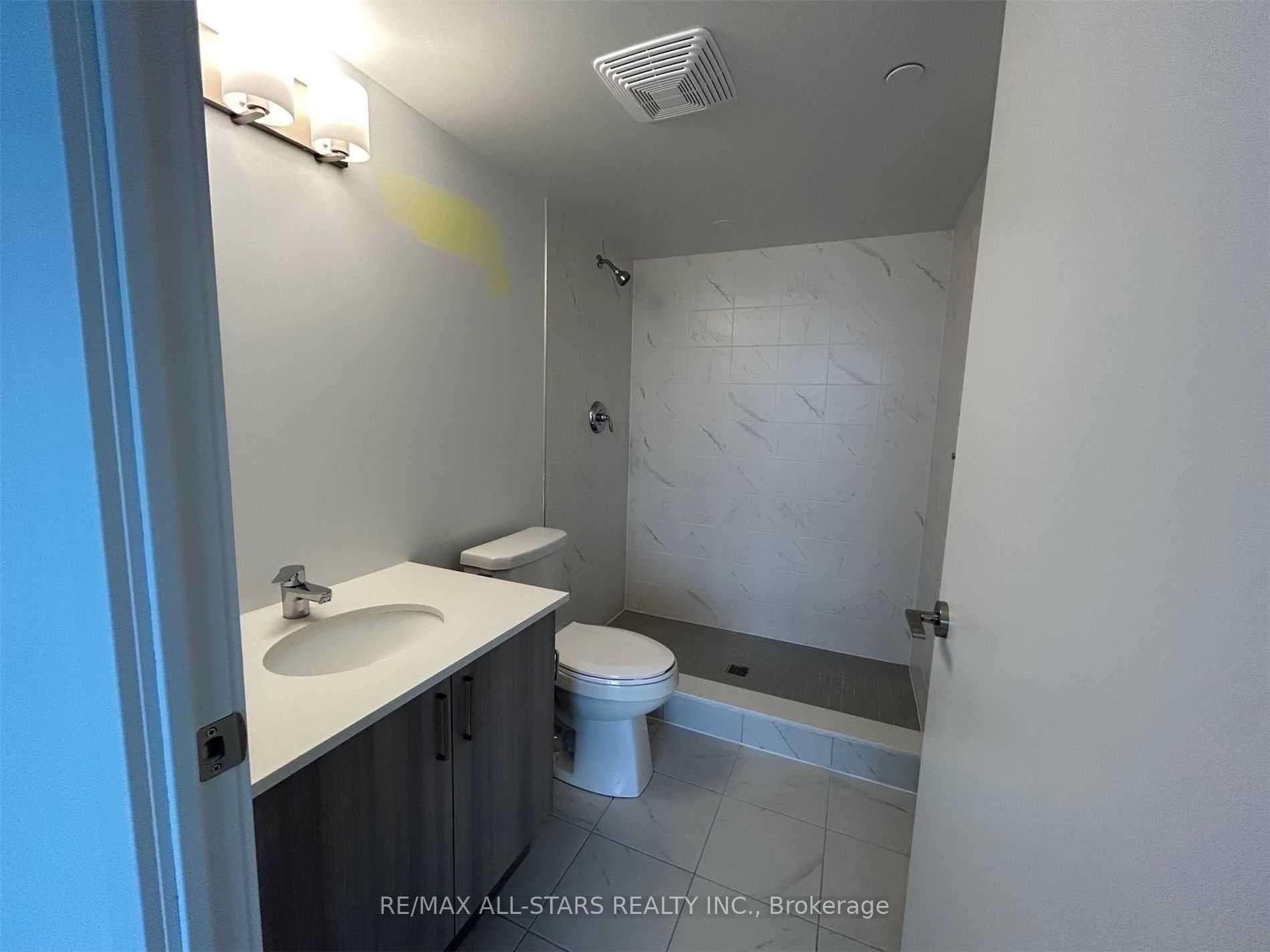 1480 Bayly Street Unit 1102 photo 11