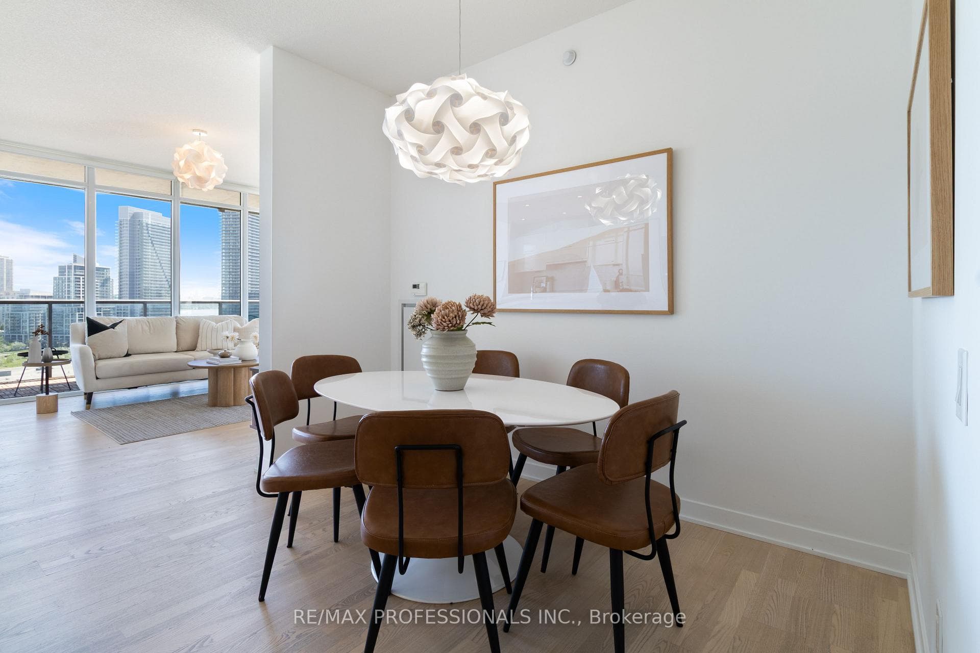 90 Park Lawn Road Unit 1708 photo 8