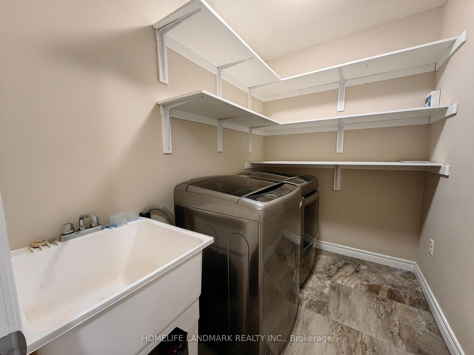 7 Dudley Drive photo 35