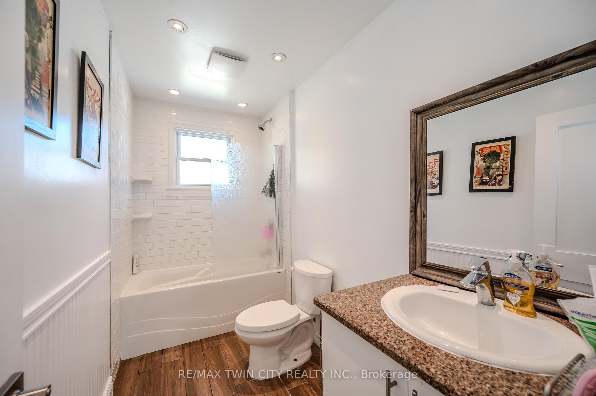 74 Barwood Crescent photo 16