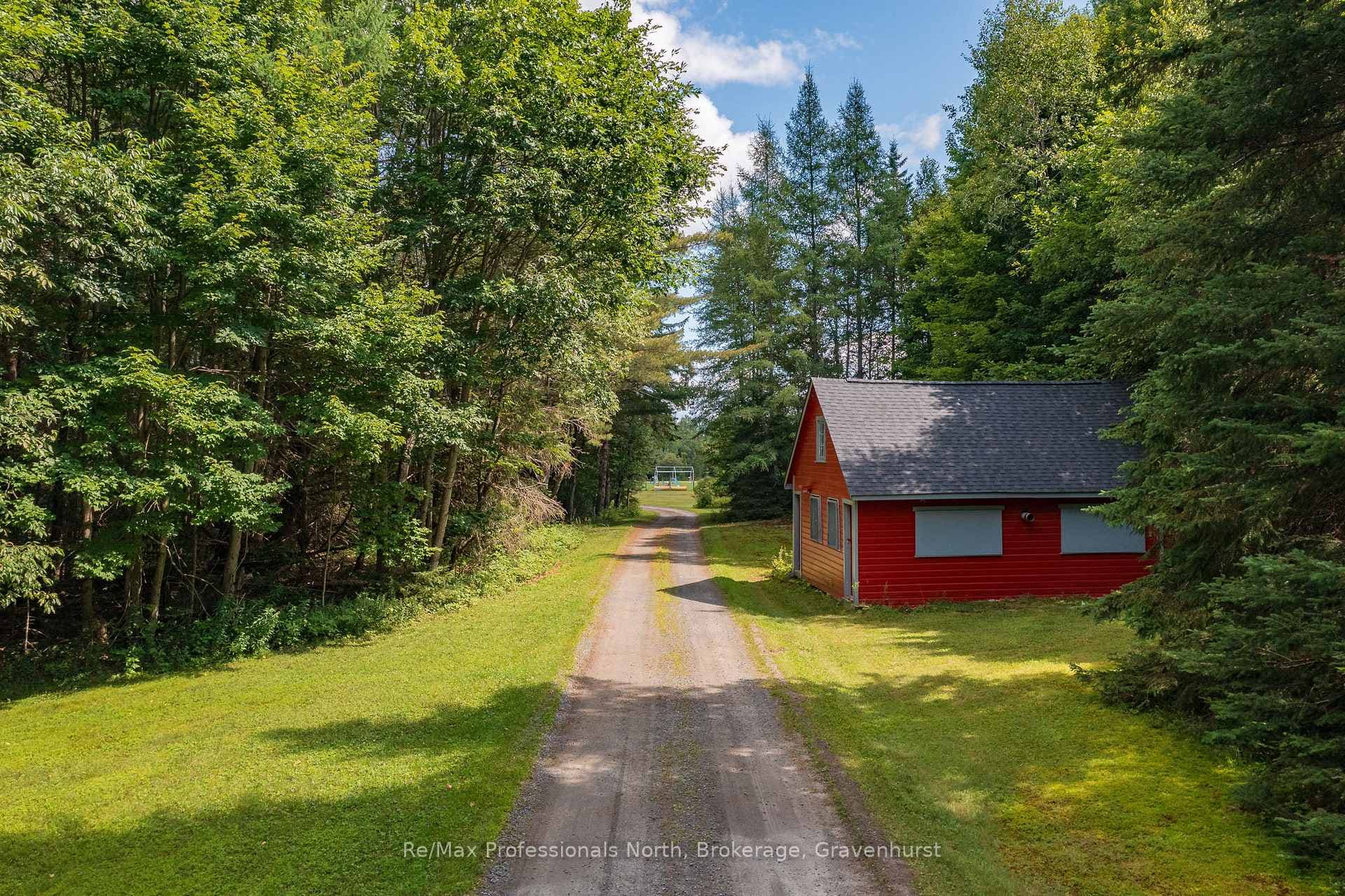 155 OLD CENTURIAN Road photo 37