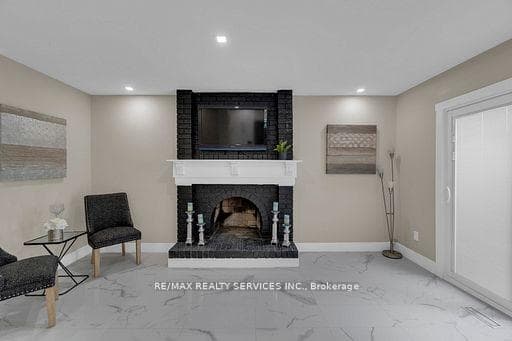 47 Tanager Square photo 10
