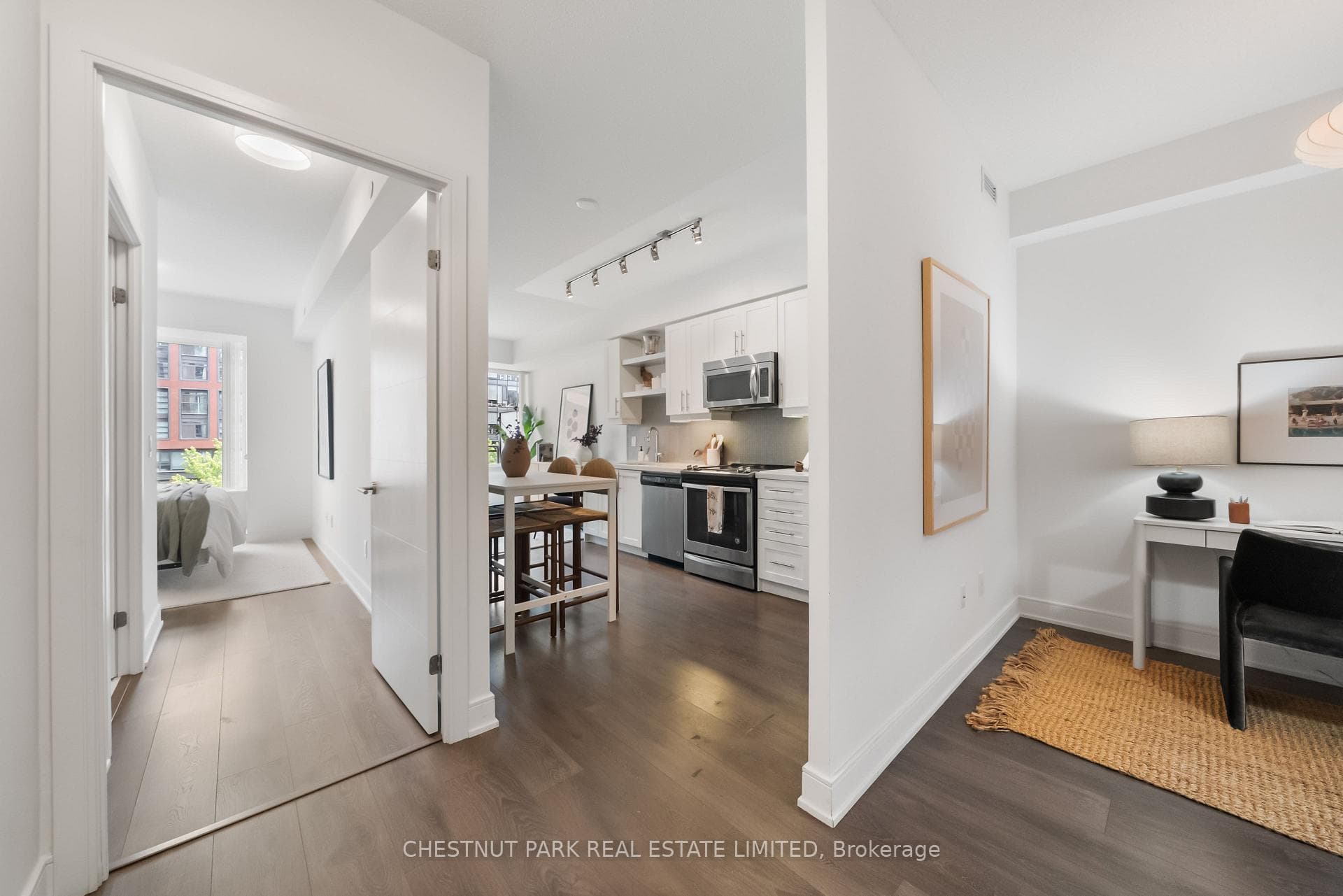 525 Adelaide Street Unit 923 photo 10