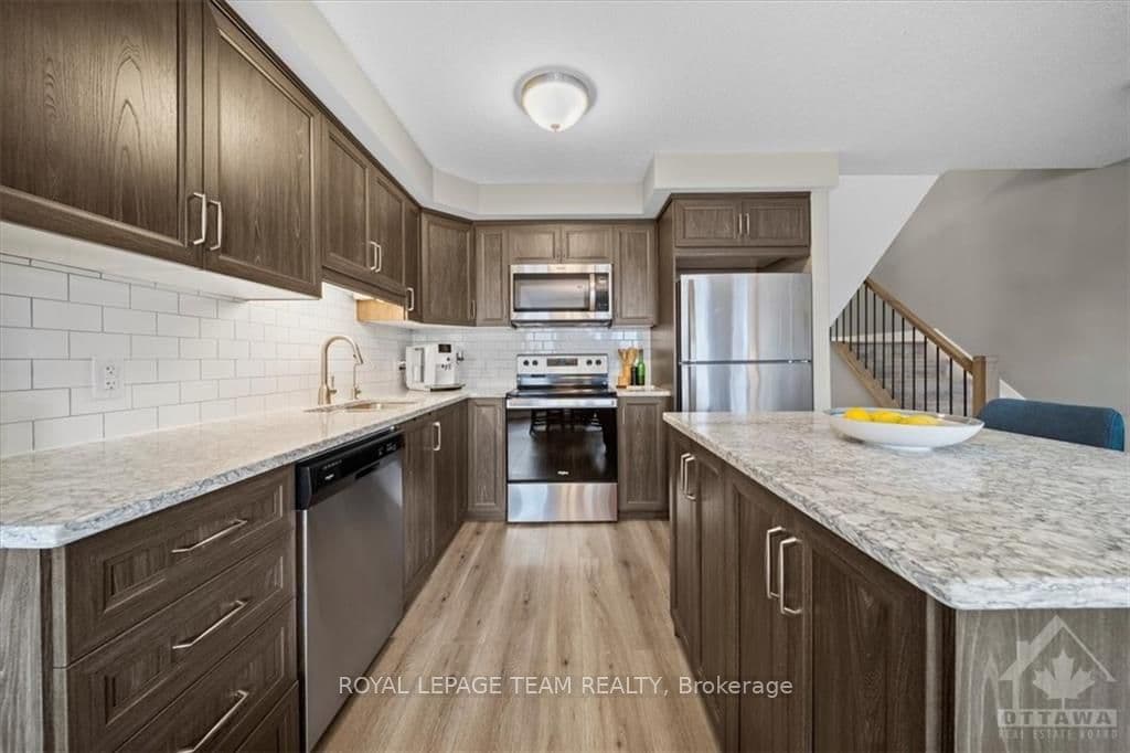 9 STAPLES Boulevard photo 9