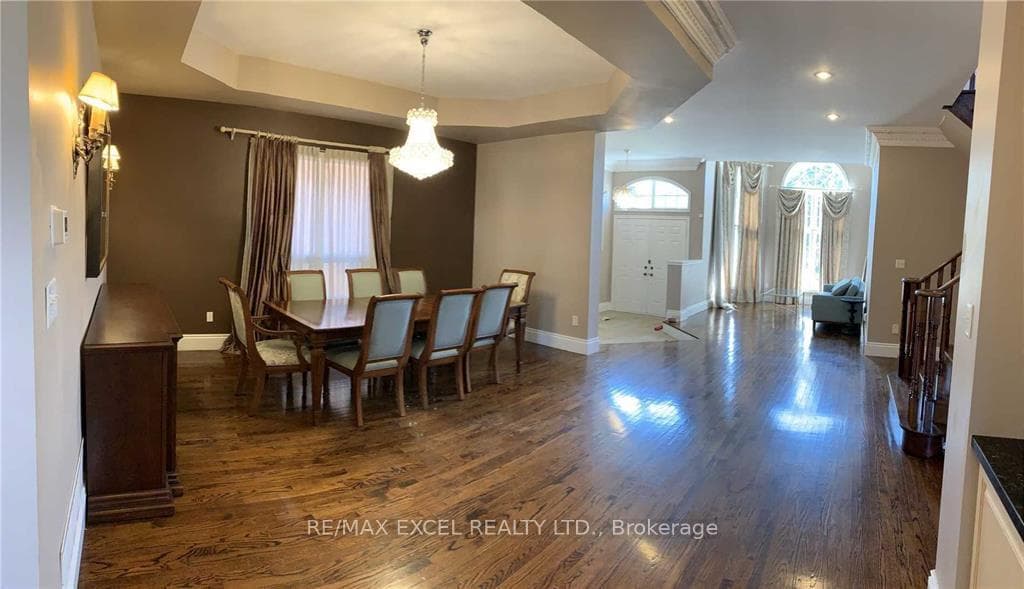 47 Alpine Crescent photo 3