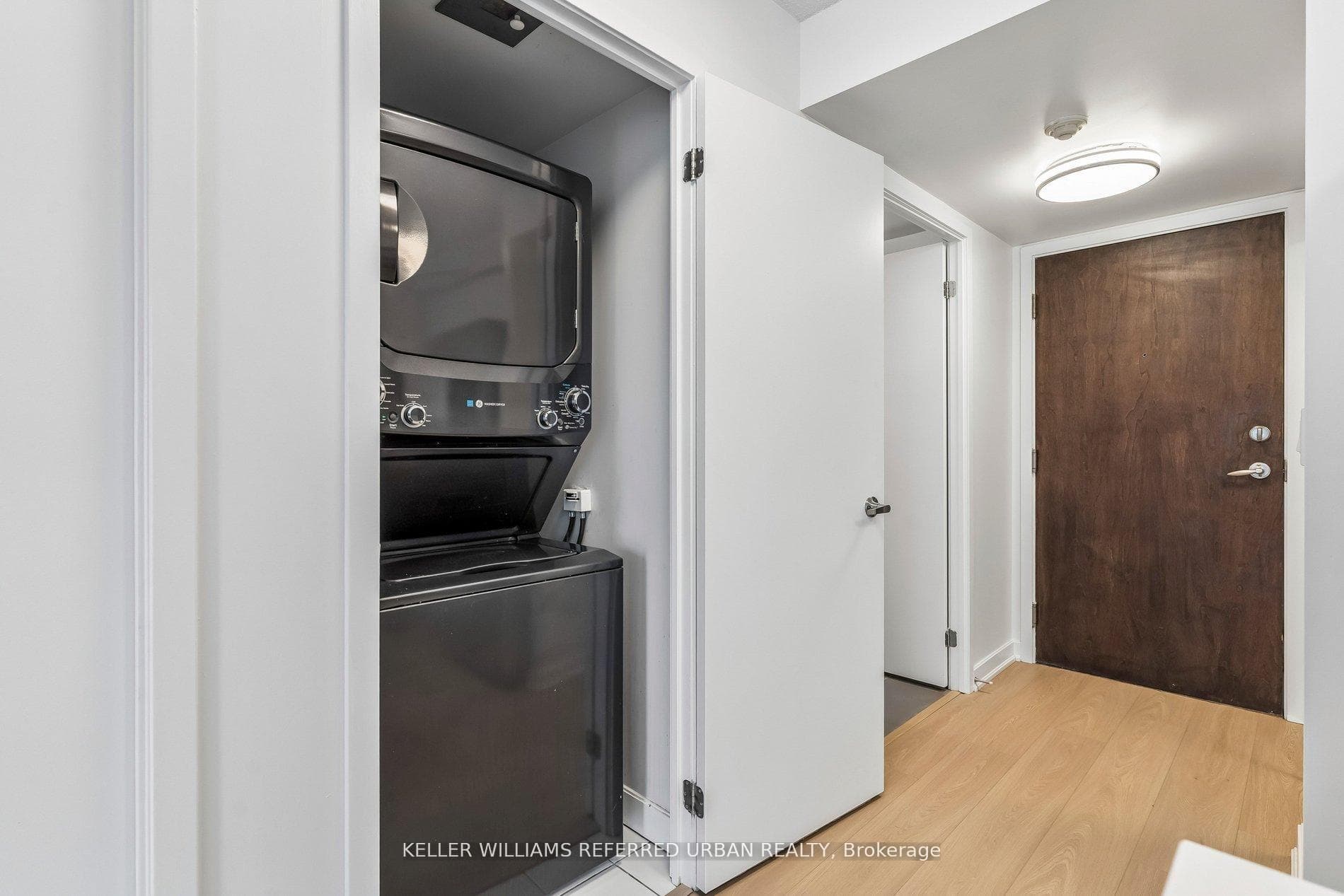 12 Yonge Street Unit 1103 photo 18