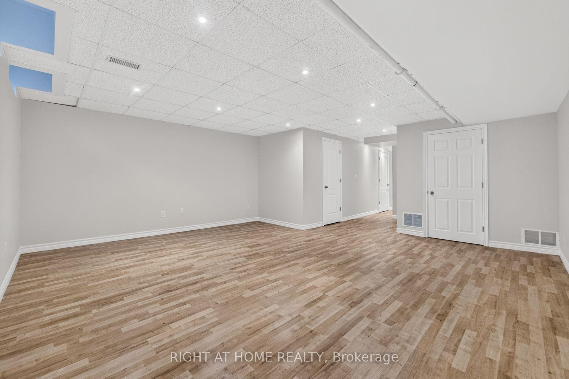 346 Creek Path Avenue photo 43